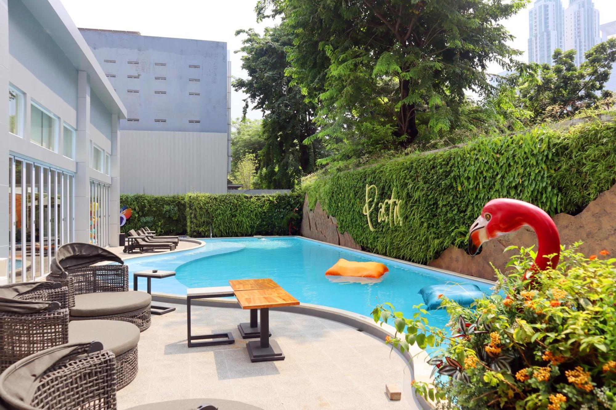 Oakwood Suites Kuningan Jakarta Extérieur photo