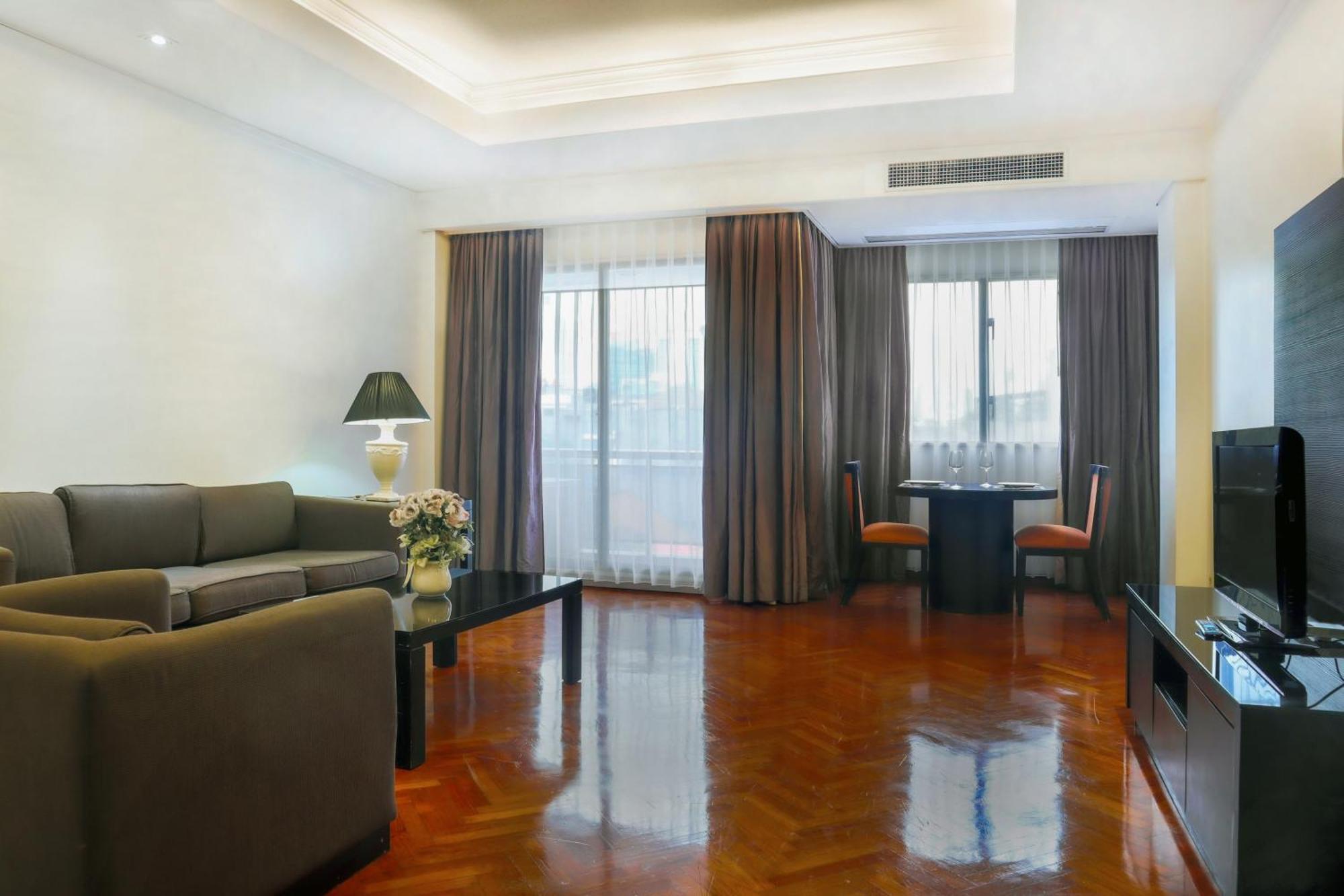 Oakwood Suites Kuningan Jakarta Extérieur photo