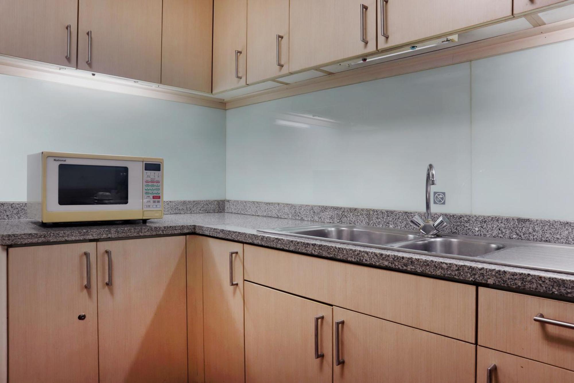 Oakwood Suites Kuningan Jakarta Extérieur photo