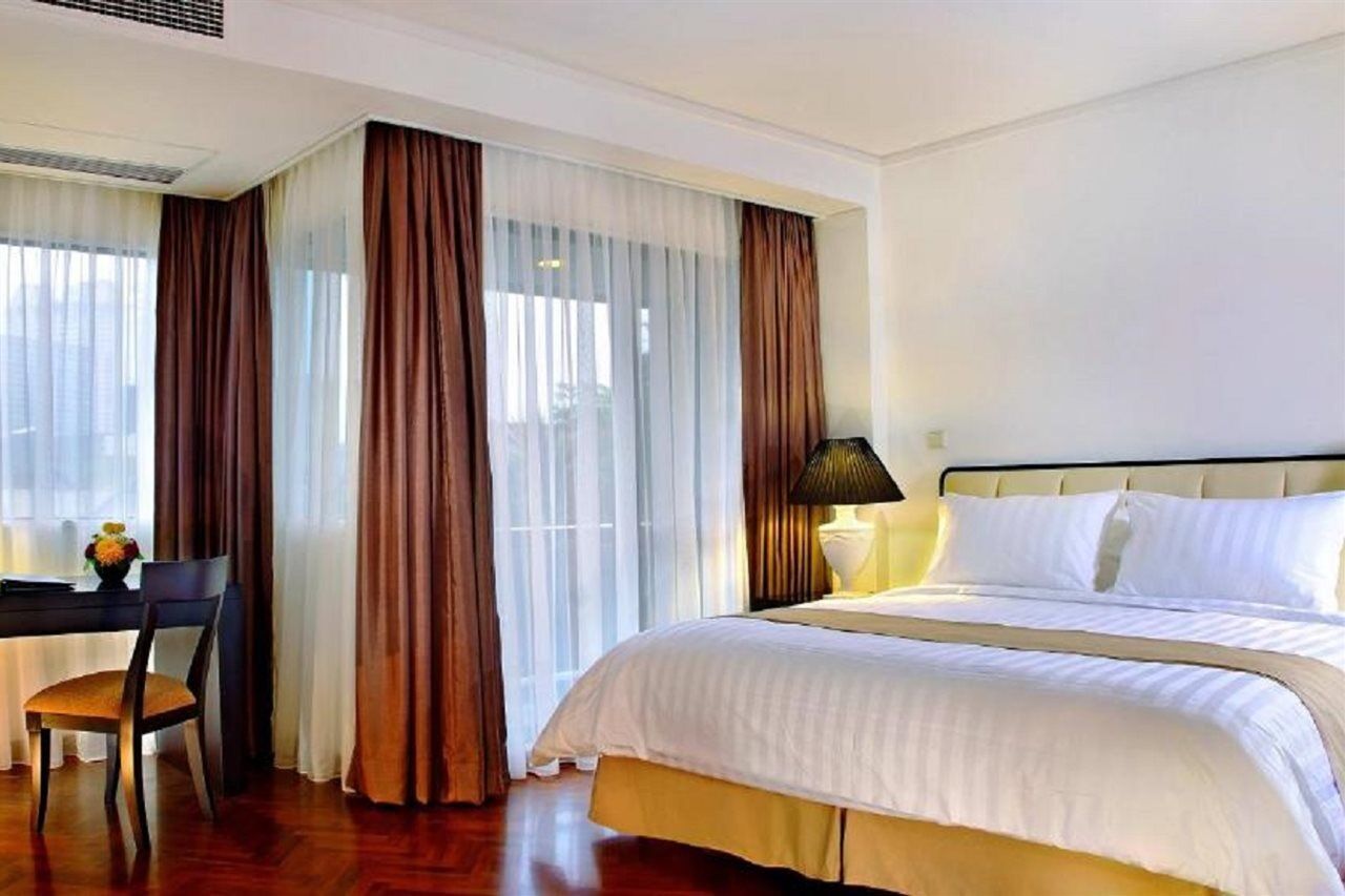 Oakwood Suites Kuningan Jakarta Extérieur photo